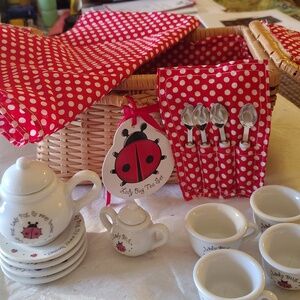 SCHILLING LADY BUG CERAMIC TEA SET FOR 4